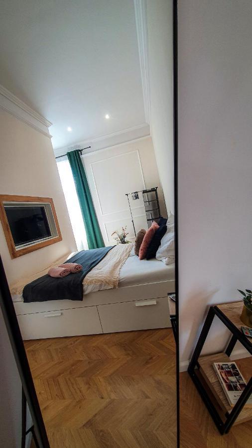 Smaragd Apartman Győr Exteriör bild