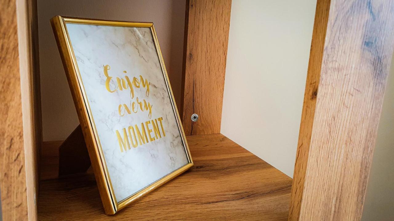 Smaragd Apartman Győr Exteriör bild